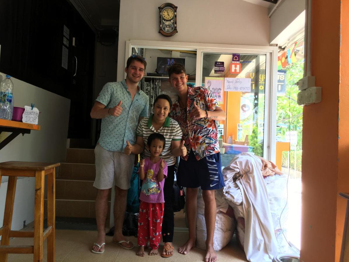 Voyagers Hostel Islas Phi Phi Exterior foto